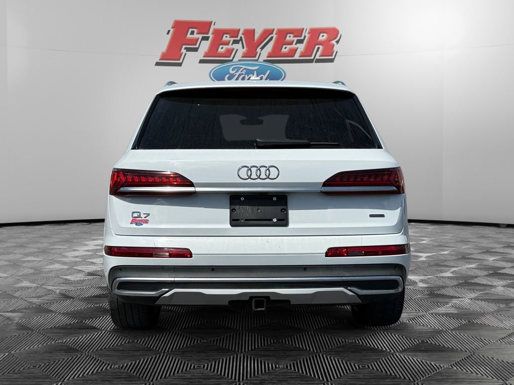 Used 2021 Audi Q7 3.0T Premium Plus w/ Executive Package image 4