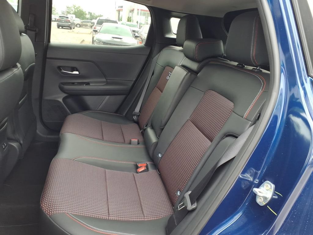 New 2026 Nissan Kicks SR w/ SR Premium Package AWD/4WD image 24