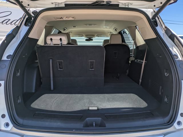 Used 2020 Buick Enclave Essence w/ Sound and Sites Package FWD image 13