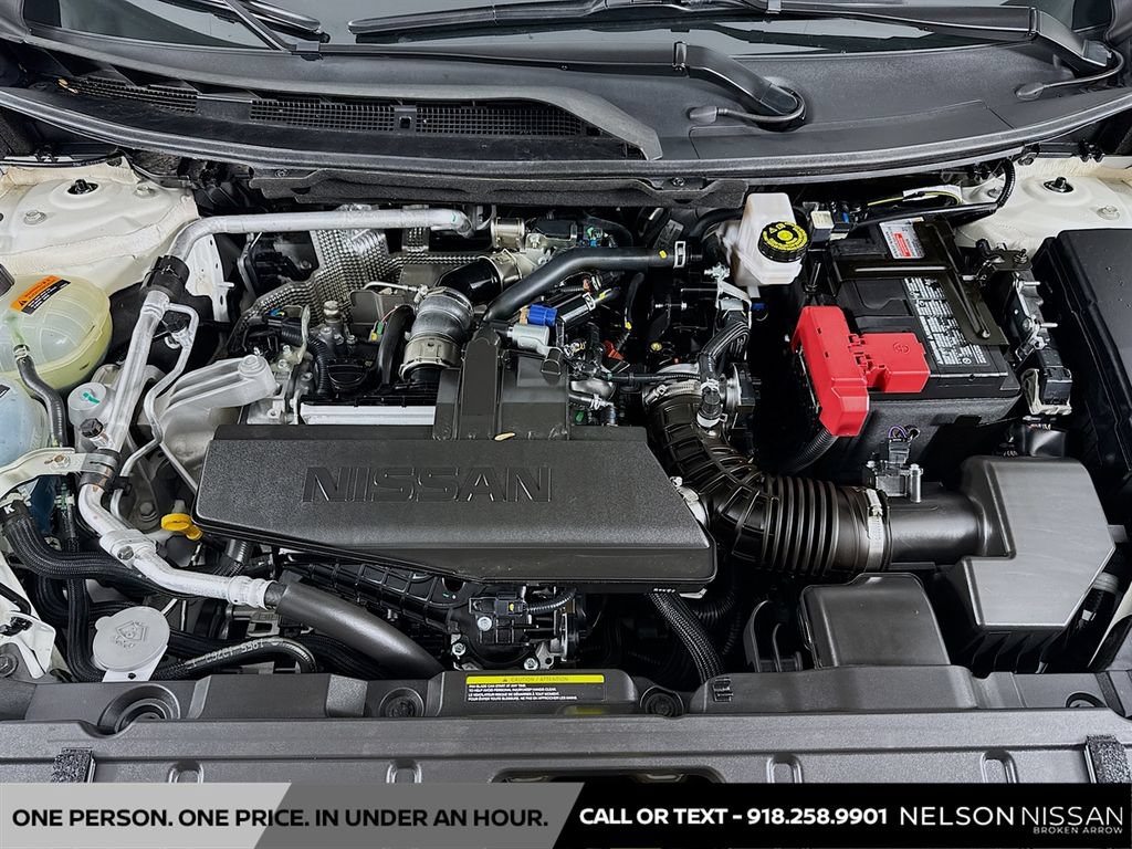 Certified 2026 Nissan Rogue SV FWD image 27