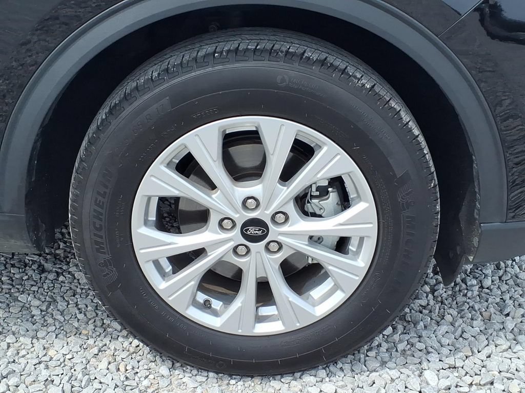 Used 2025 Ford Escape Active FWD image 15