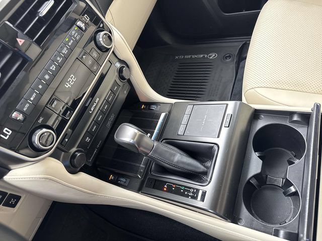 Used 2023 Lexus GX 460 Luxury w/ Accessory Package AWD/4WD image 25
