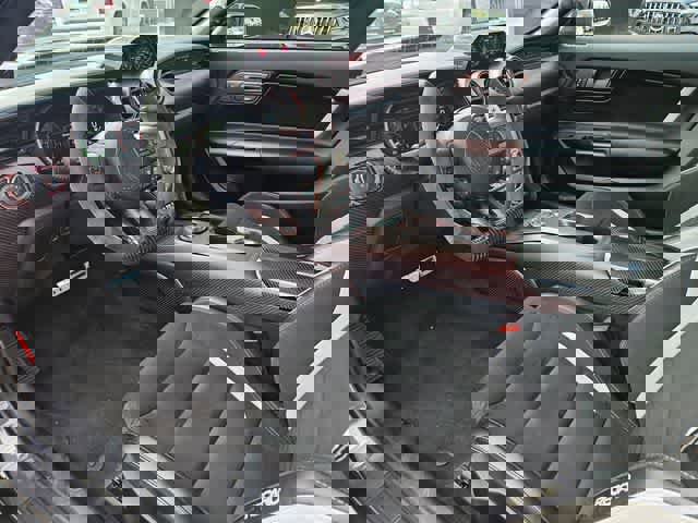 Used 2021 Ford Mustang Shelby GT500 w/ Technology Package image 2