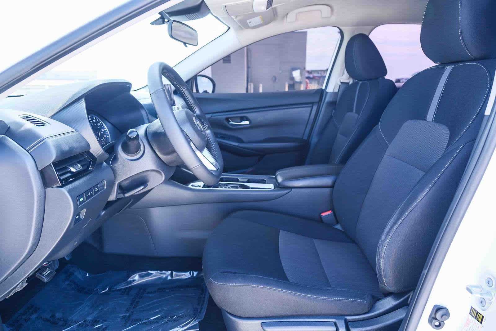 Used 2023 Nissan Sentra SV w/ Trunk Package FWD image 17