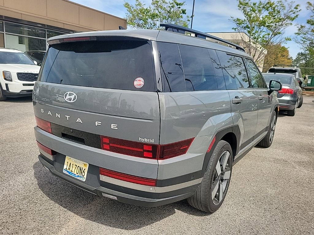 Used 2024 Hyundai Santa Fe Limited image 3