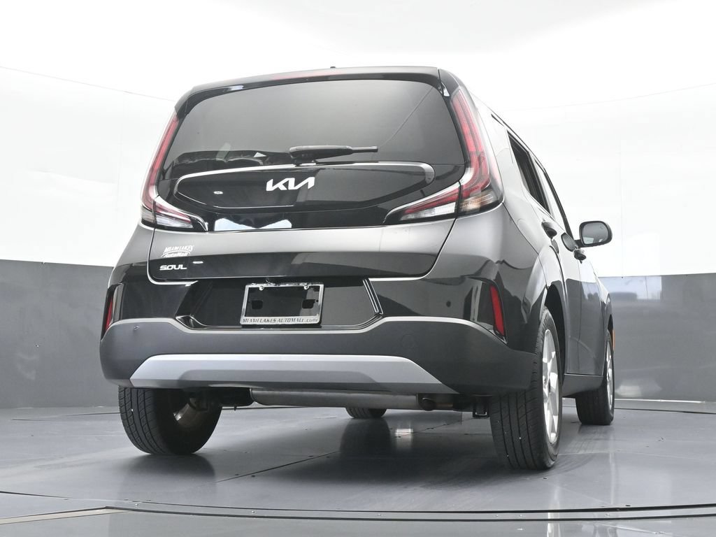 Used 2023 Kia Soul S FWD image 56
