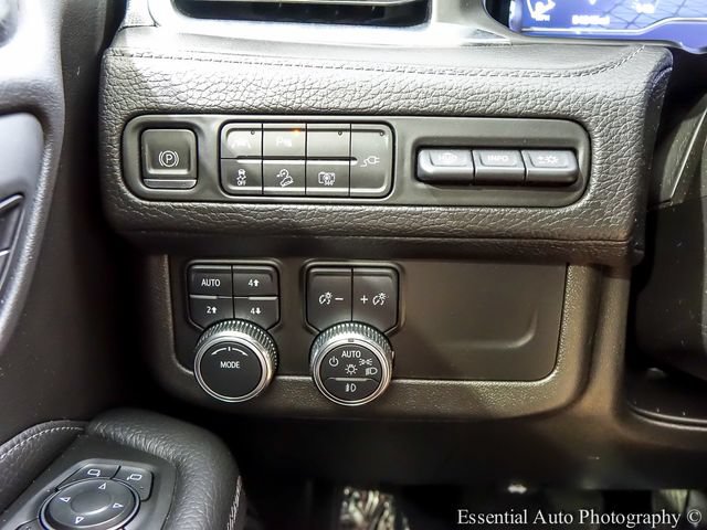 Certified 2022 GMC Yukon XL Denali AWD/4WD image 24