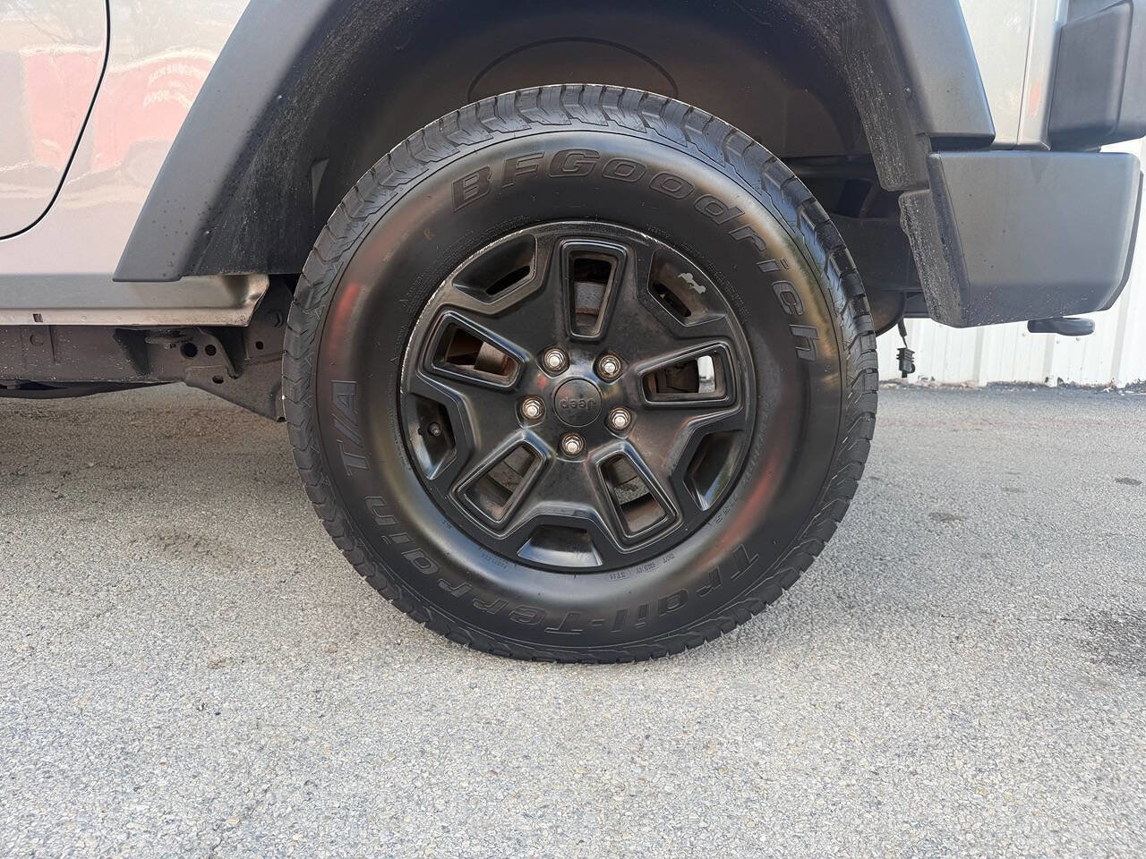 Used 2014 Jeep Wrangler Sport w/ 32" Tire & Wheel Group AWD/4WD image 22