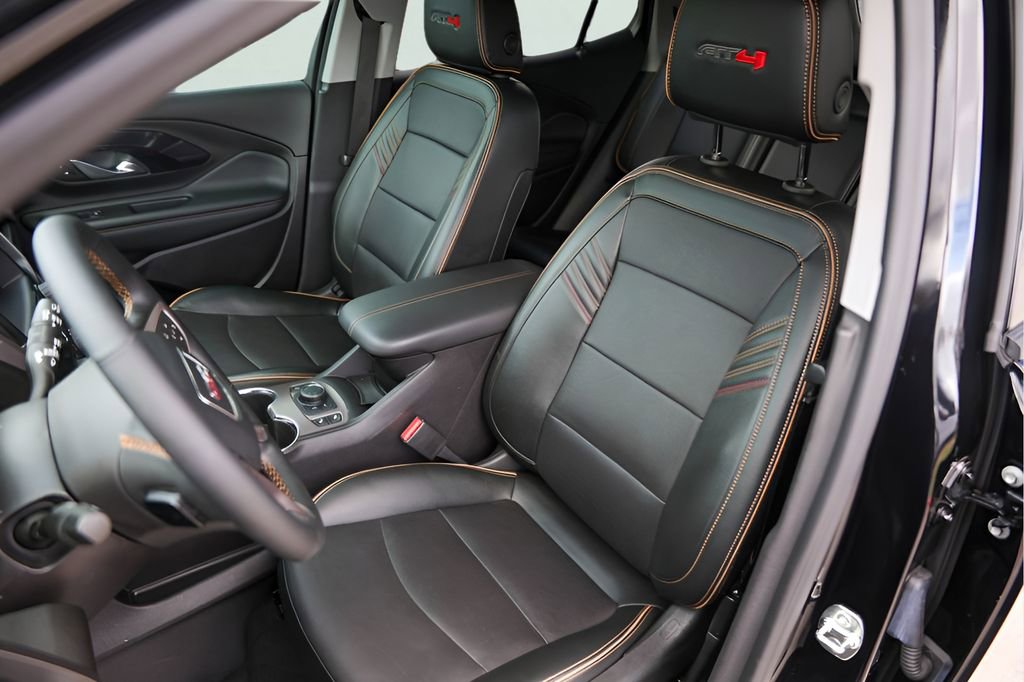 Used 2024 GMC Terrain AT4 image 10