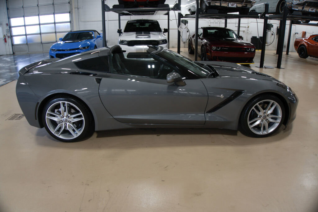 Used 2016 Chevrolet Corvette Stingray Coupe w/ 2LT Preferred Equipment Group image 6