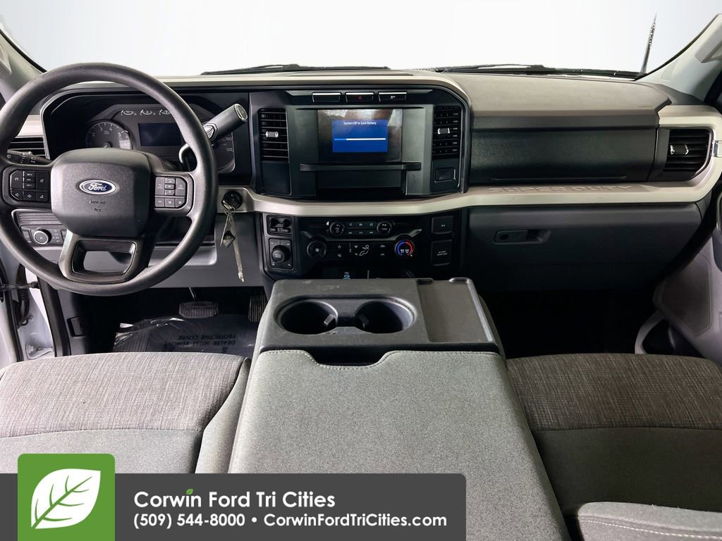 Used 2024 Ford F350 XLT image 7
