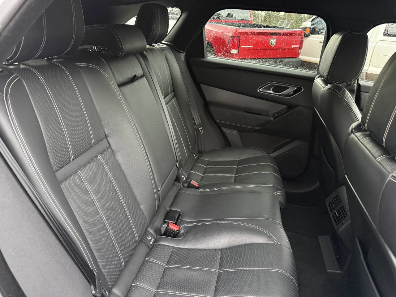 Used 2021 Land Rover Range Rover Velar S image 29