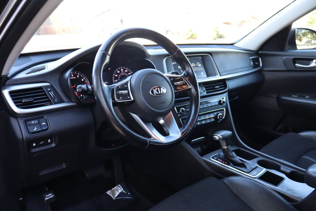 Used 2019 Kia Optima S FWD image 15