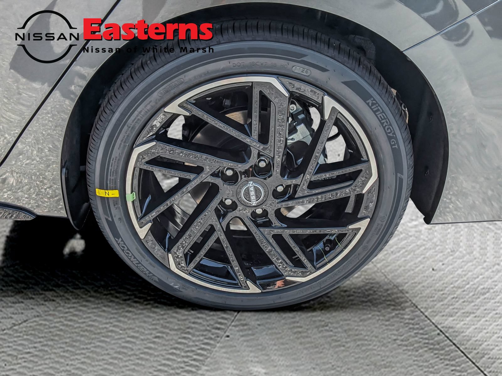 New 2026 Nissan Sentra SR w/ SR Premium Package FWD image 25