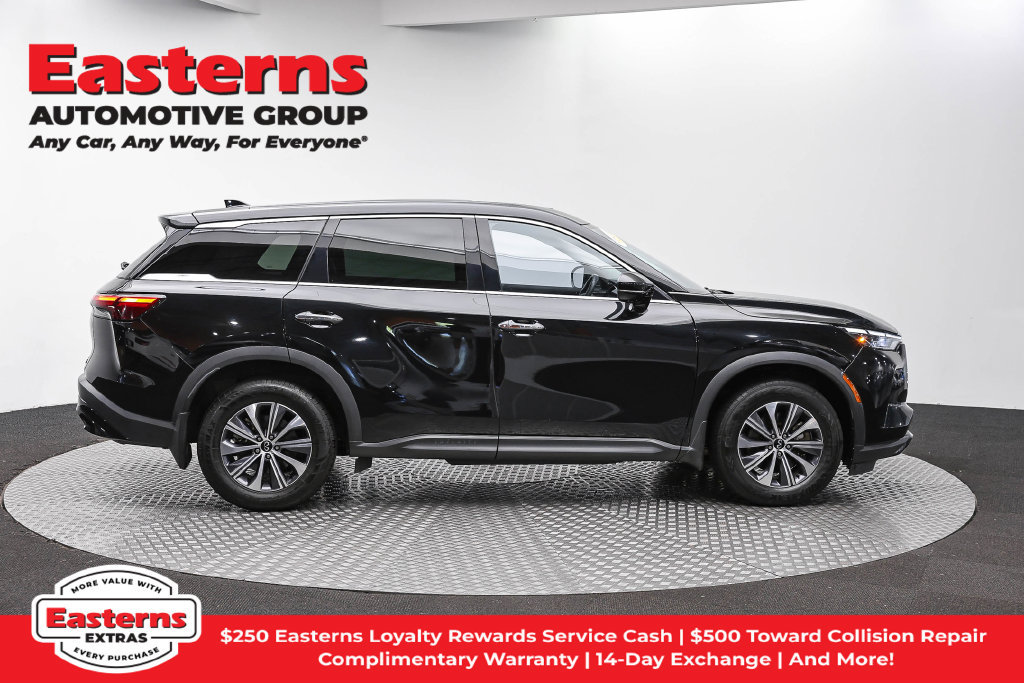 Used 2023 INFINITI QX60 Pure AWD/4WD image 5