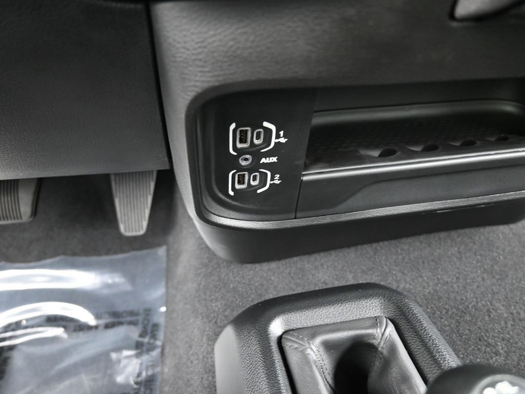 Used 2024 RAM 3500 Tradesman image 26