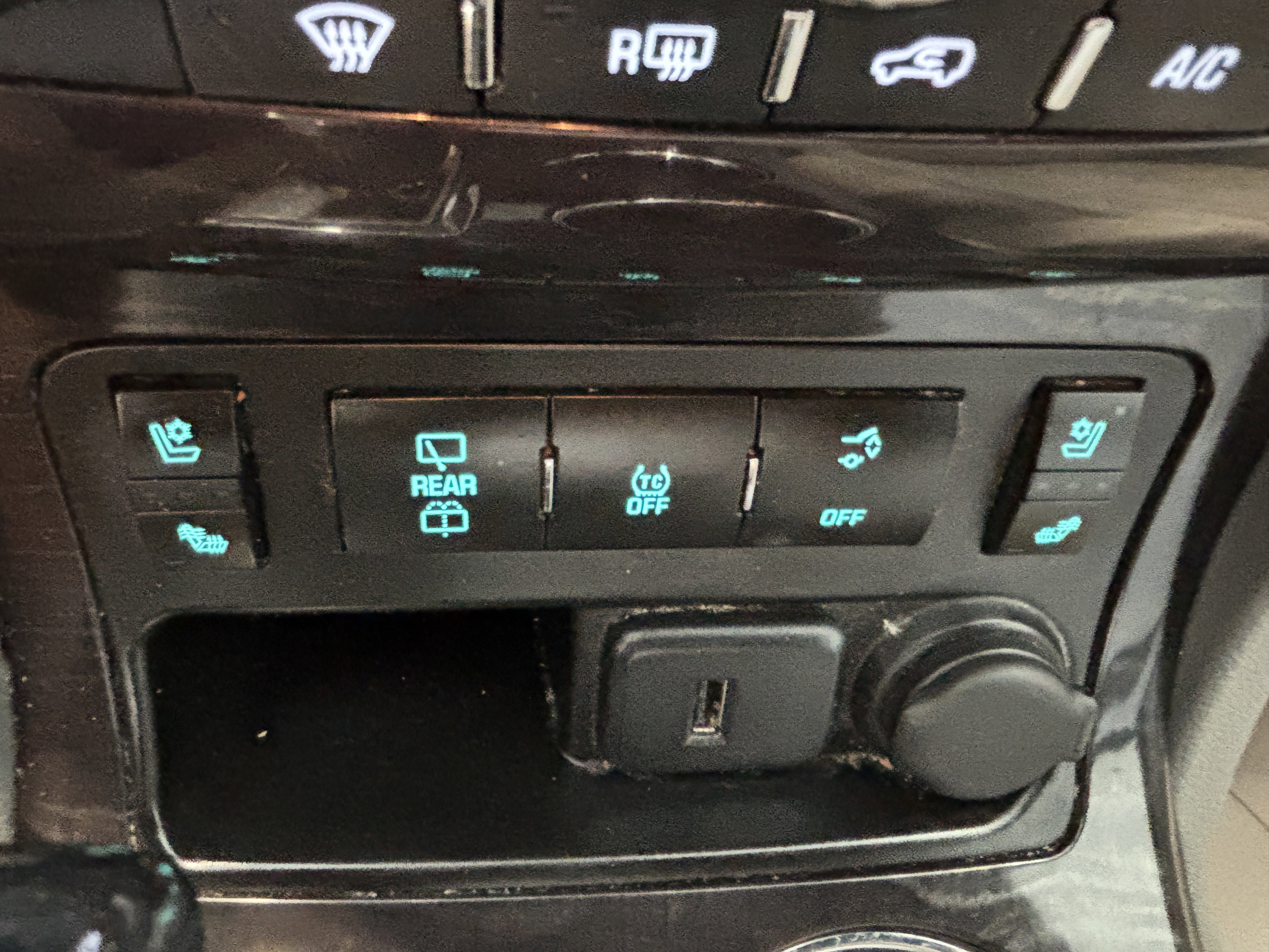 Used 2015 Buick Enclave Premium image 14