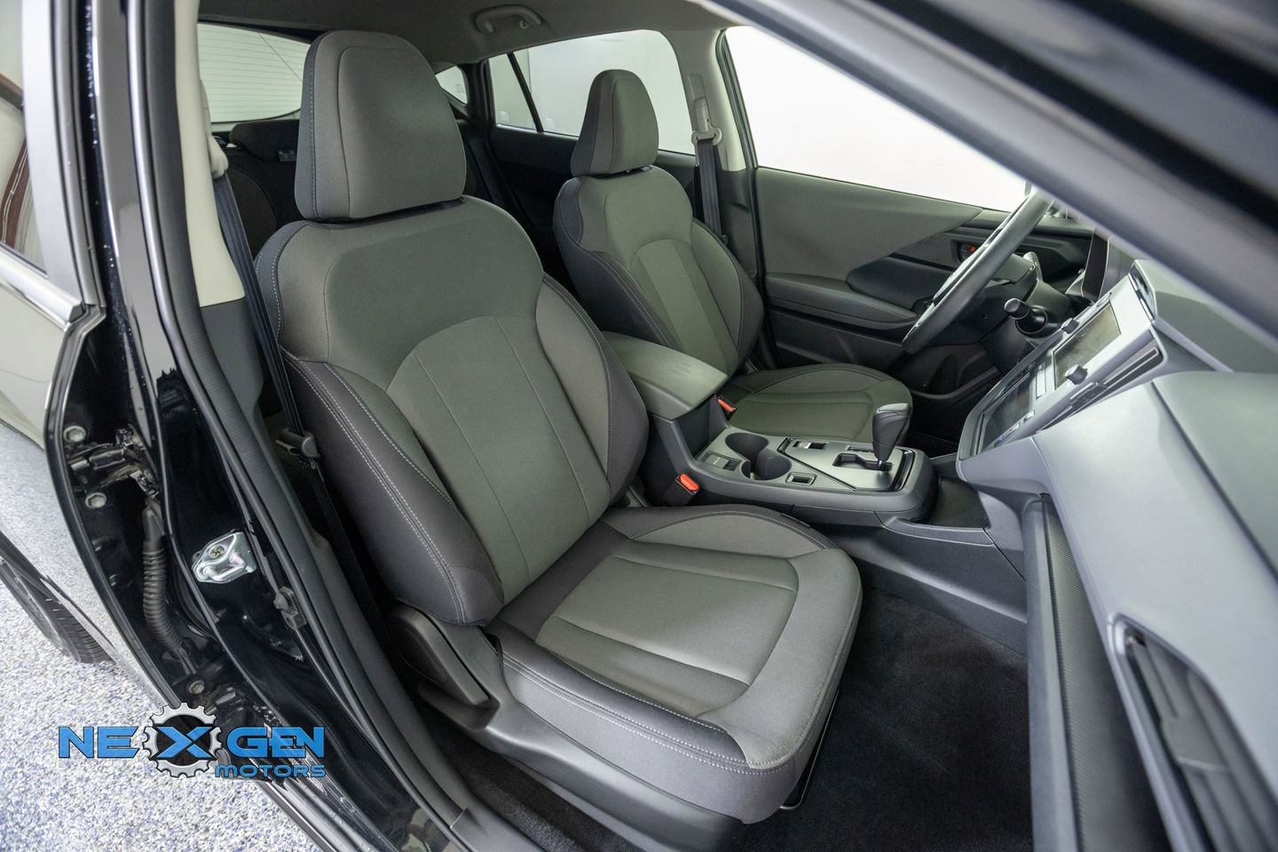 Used 2024 Subaru Crosstrek 2.0i AWD/4WD image 42