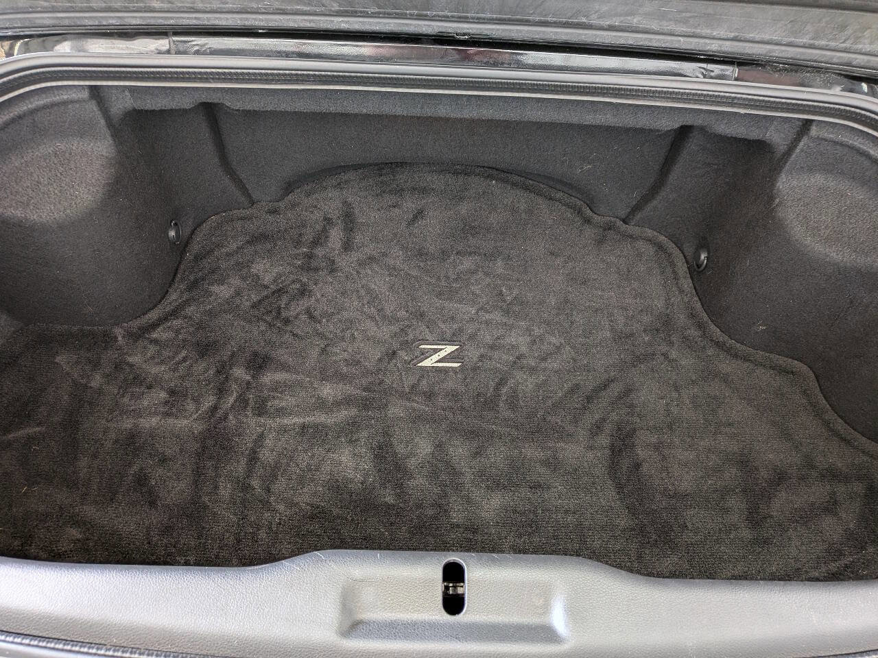 Used 2004 Nissan 350Z Enthusiast image 19