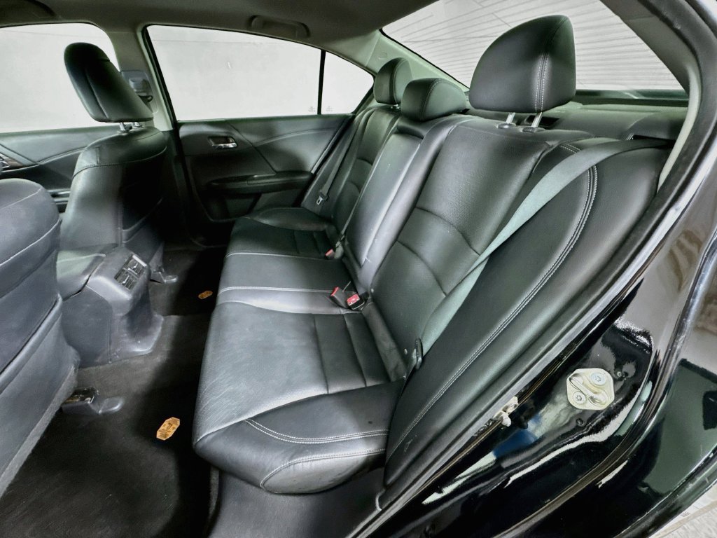 Used 2016 Honda Accord EX-L image 30