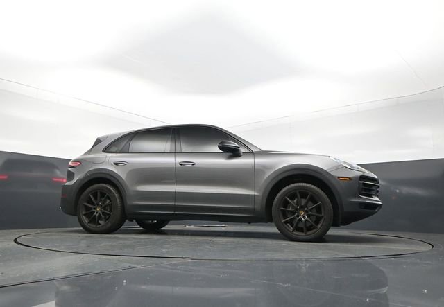 Used 2020 Porsche Cayenne AWD/4WD image 28