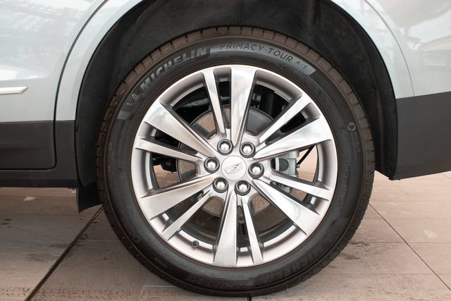 Used 2021 Cadillac XT5 Luxury w/ LPO, Floor Liner Package AWD/4WD image 9