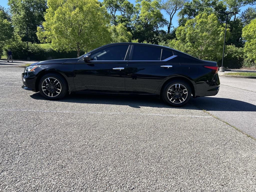 Certified 2021 Nissan Altima 2.5 S w/ Driver Assist Package FWD image 4