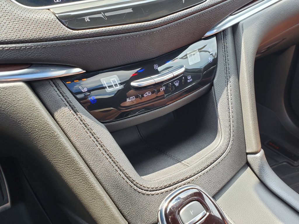 Certified 2023 Cadillac XT5 Sportv w/ Technology Package AWD/4WD image 31