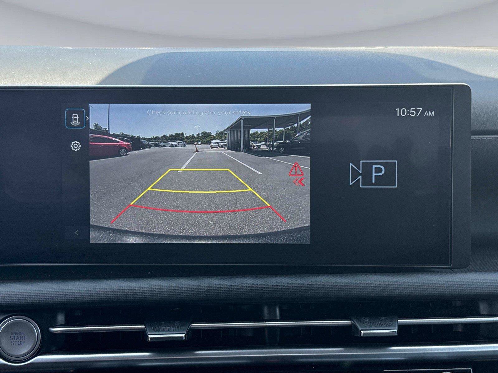 Used 2025 Hyundai Santa Cruz SEL FWD image 23