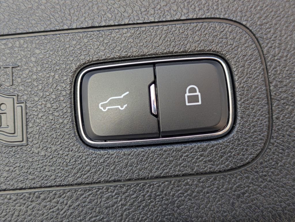 Used 2023 Lincoln Aviator Reserve image 15