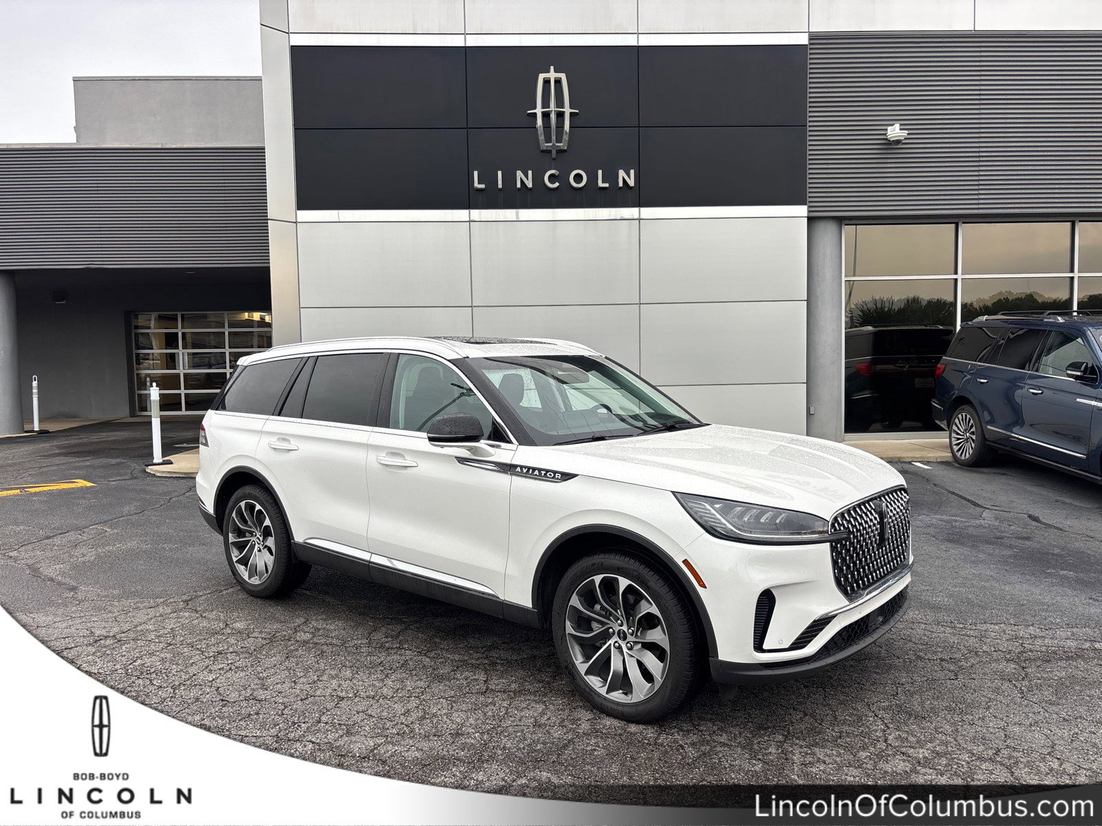 New 2025 Lincoln Aviator AWD w/ Equipment Group 101A