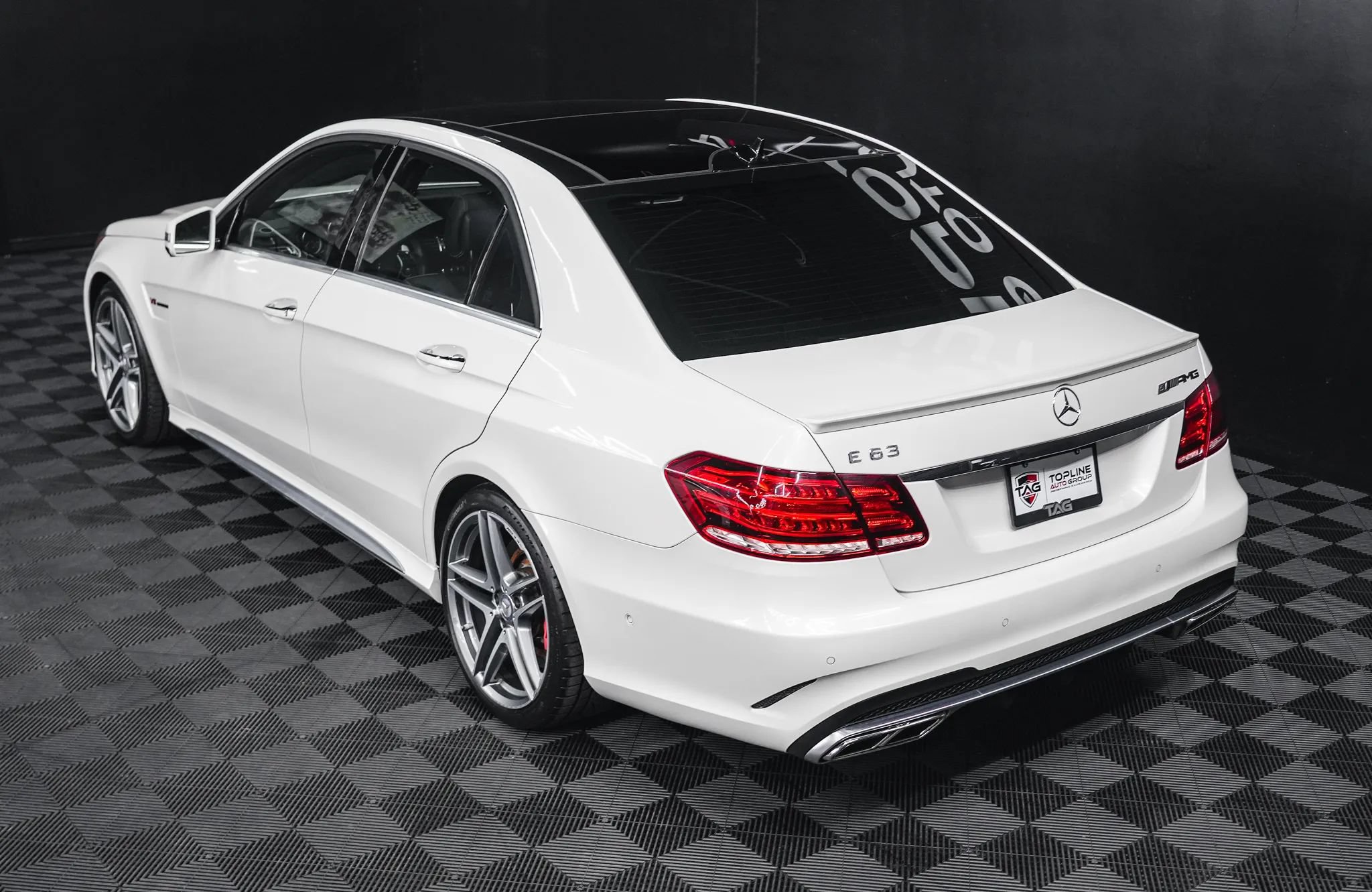 Used 2014 Mercedes-Benz E 63 AMG S-Model image 33