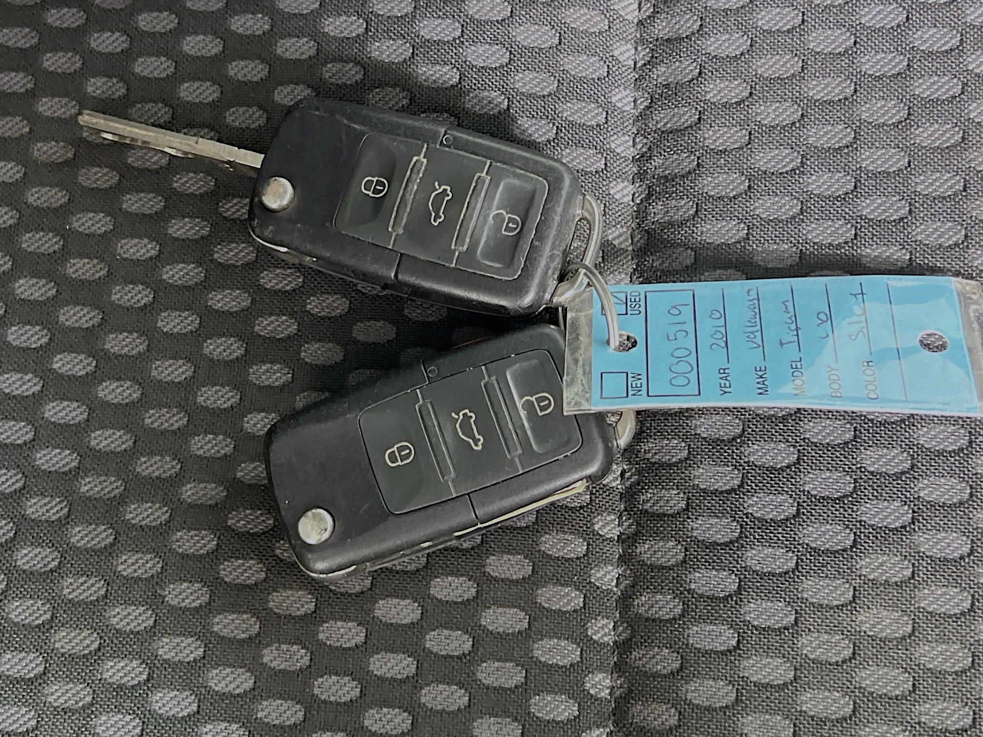 Used 2010 Volkswagen Tiguan S image 34