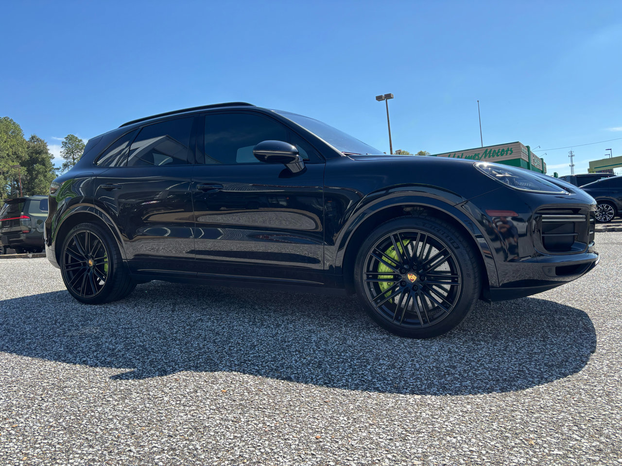 Used 2021 Porsche Cayenne Turbo S image 15