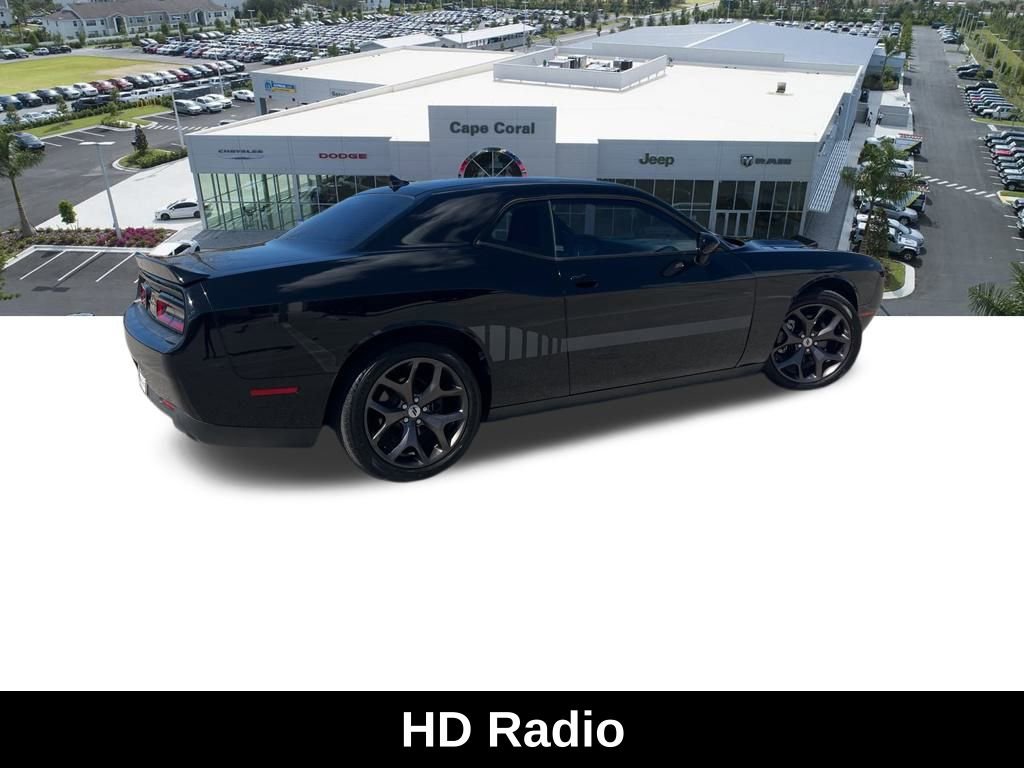 Certified 2018 Dodge Challenger SXT Plus image 5