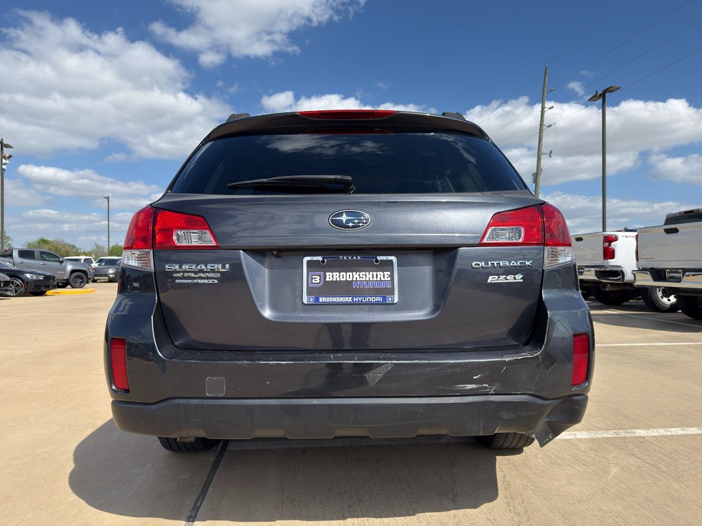 Used 2013 Subaru Outback 2.5i Premium AWD/4WD image 6