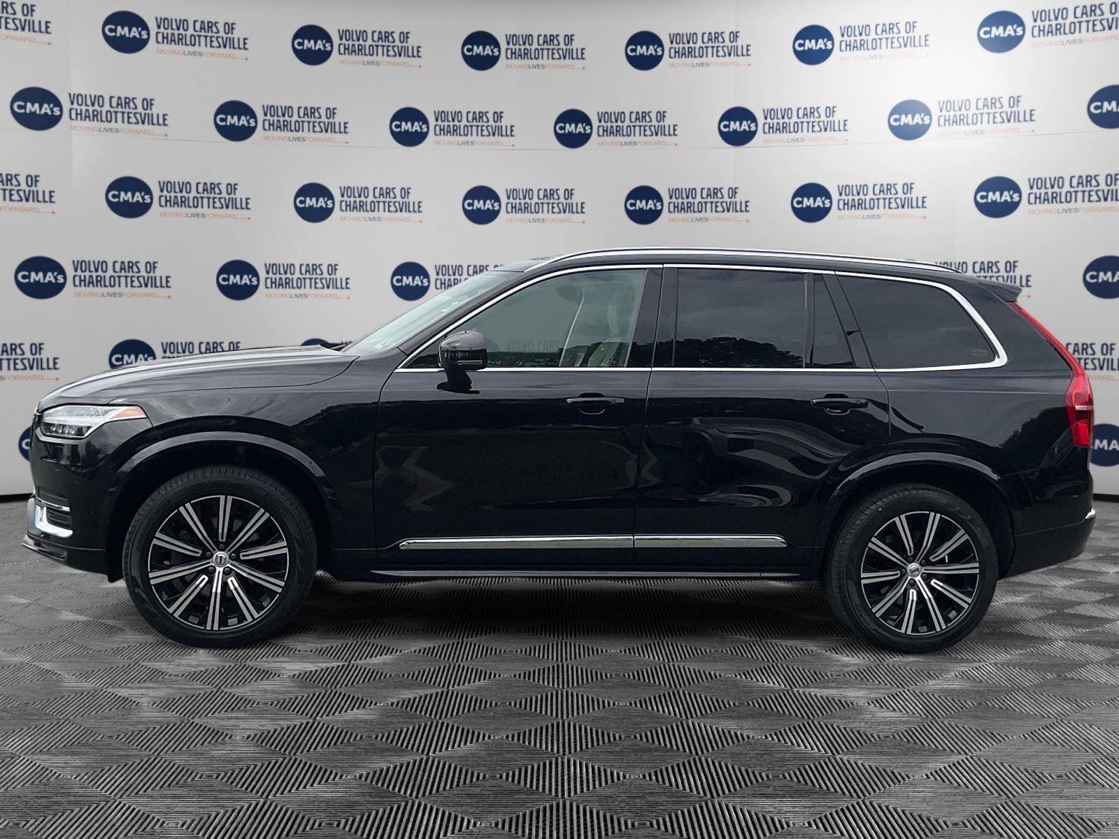 Certified 2023 Volvo XC90 B6 Plus AWD/4WD image 2
