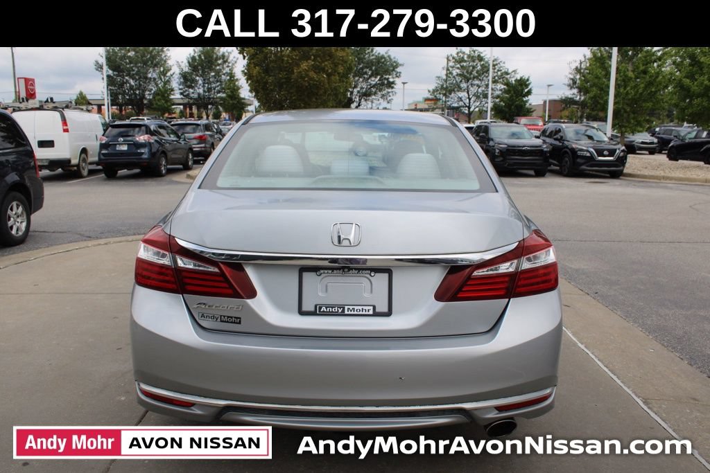 Used 2016 Honda Accord LX image 8