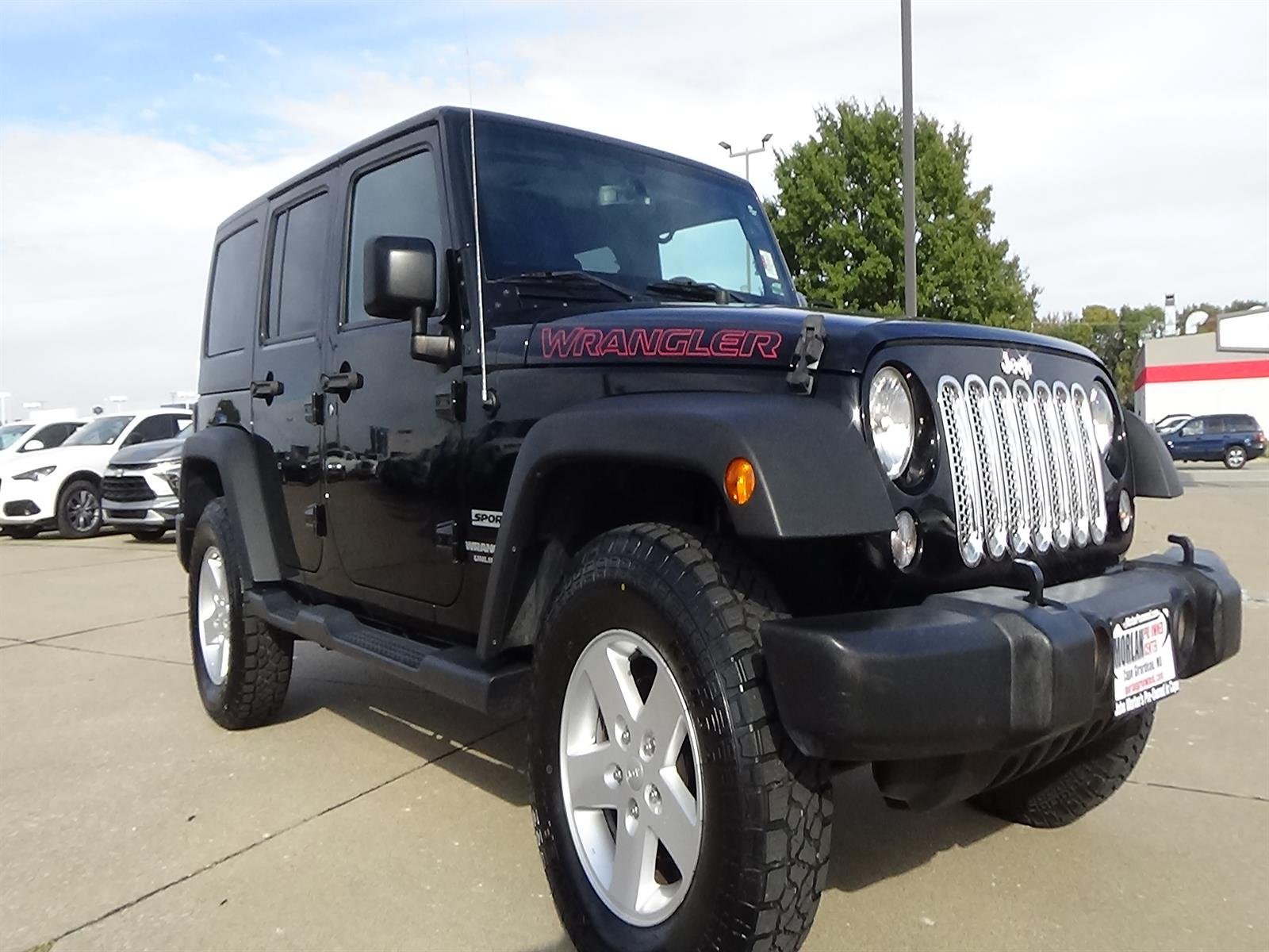 Used 2017 Jeep Wrangler Unlimited Sport w/ Quick Order Package 24S AWD/4WD image 4