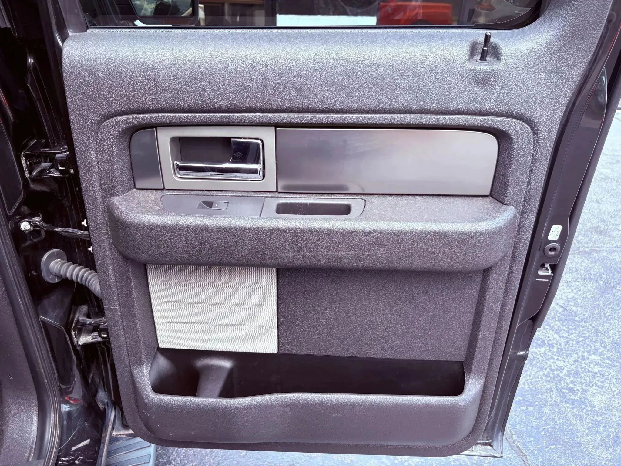 Used 2013 Ford F150 FX4 w/ Luxury Equipment Group image 16