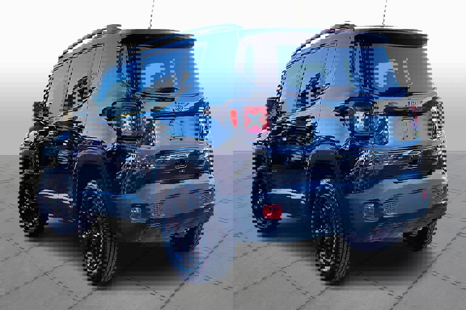 Used 2021 Jeep Renegade Sport image 12