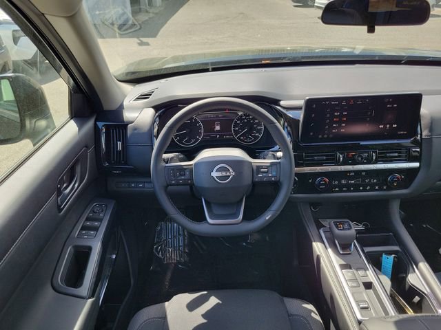 New 2026 Nissan Pathfinder SV image 23