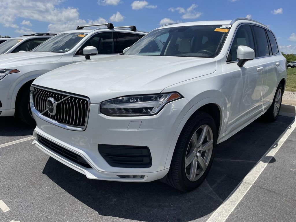 Used 2021 Volvo XC90 T5 Momentum w/ Protection Package Premier FWD image 2