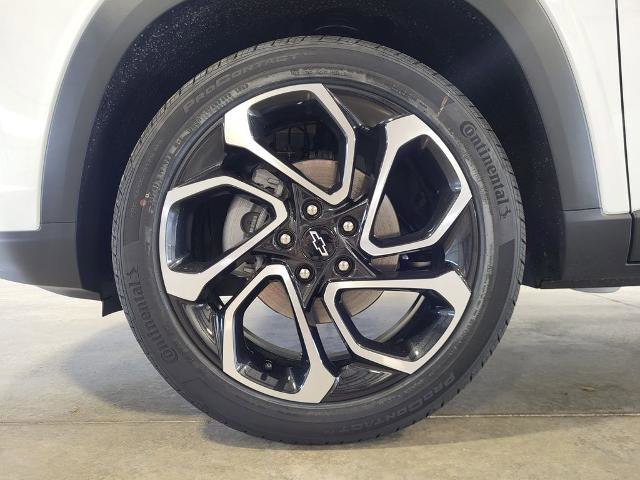 New 2026 Chevrolet Trax RS w/ Sunroof Package image 11