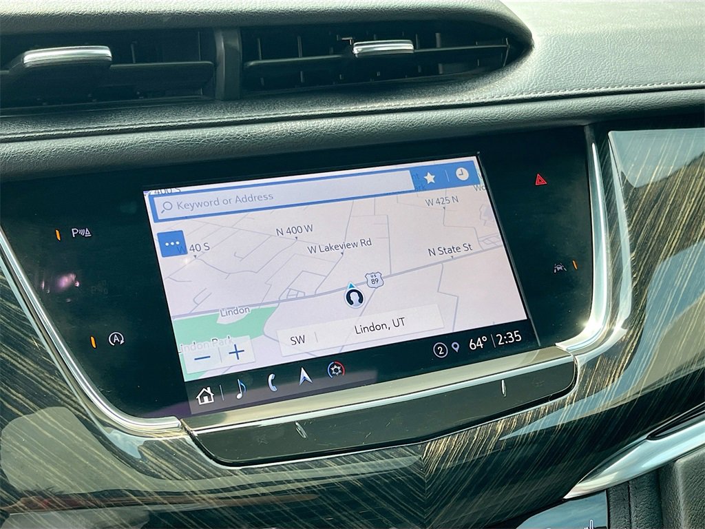 Used 2022 Cadillac XT6 Premium Luxury image 13