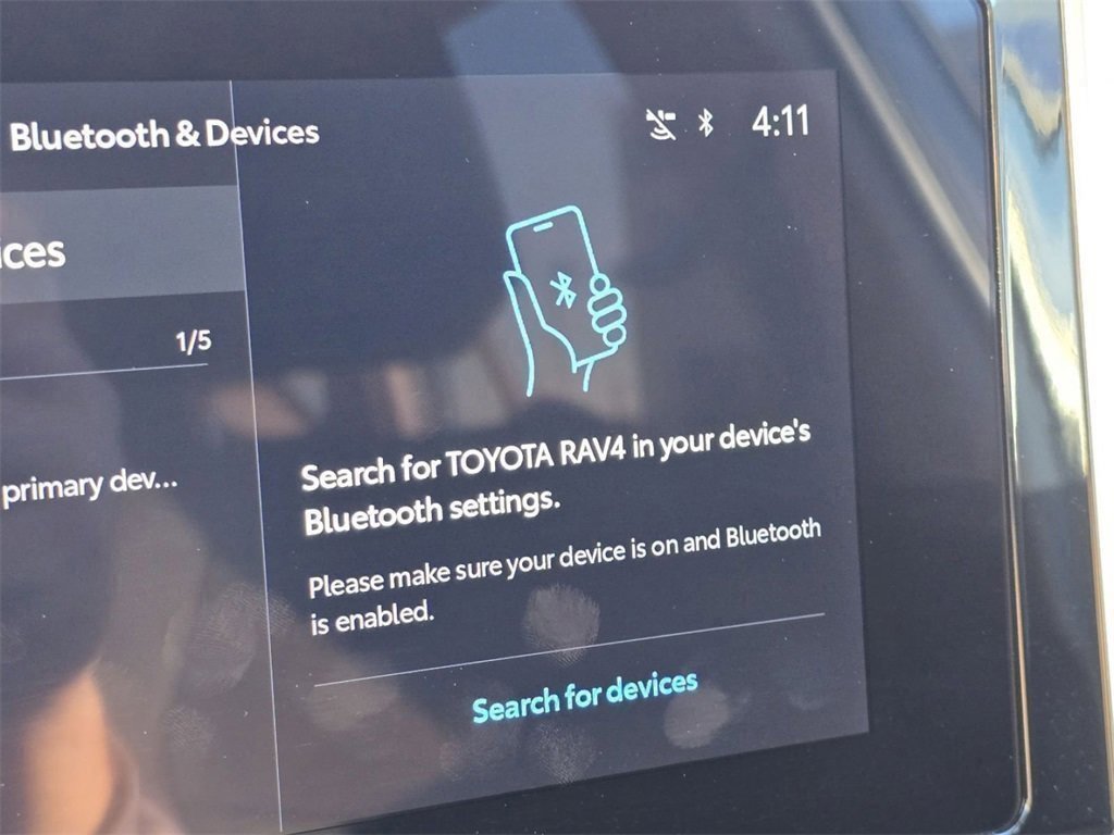 Used 2024 Toyota RAV4 LE image 4