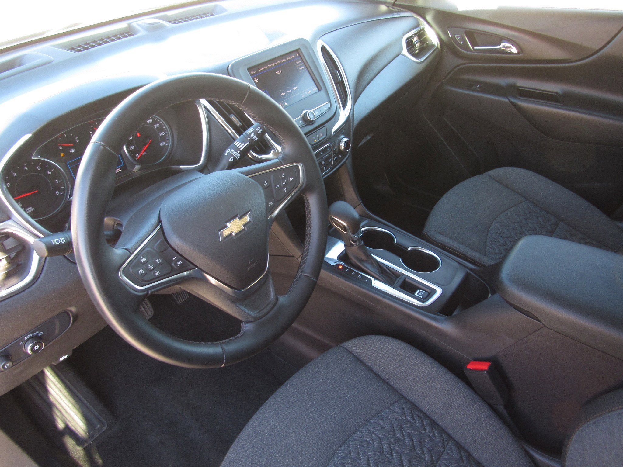 Used 2024 Chevrolet Equinox LT image 17