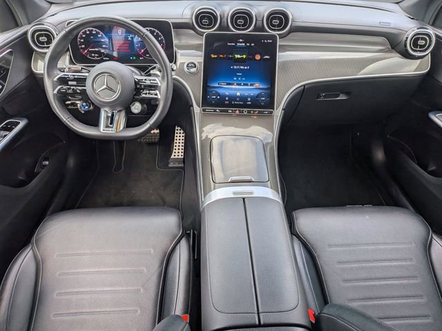 Used 2025 Mercedes-Benz GLC 43 AMG 4MATIC image 18