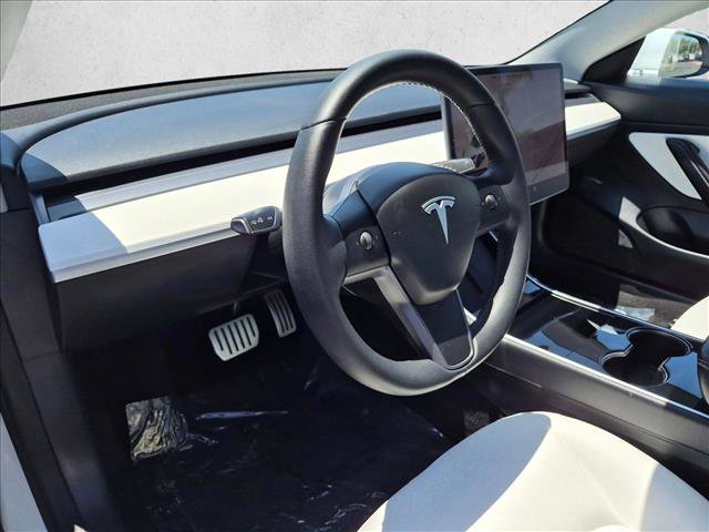 Used 2020 Tesla Model 3 Long Range AWD/4WD image 10