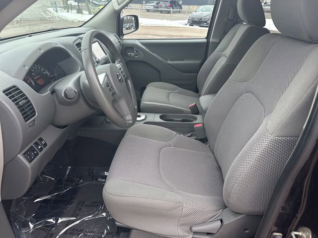 Used 2020 Nissan Frontier SV image 9